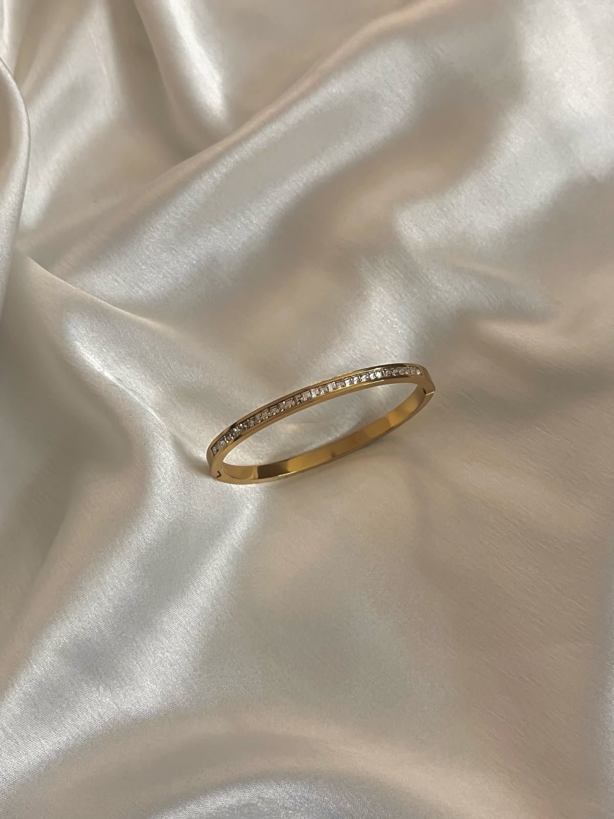 BANGLE - Image 2